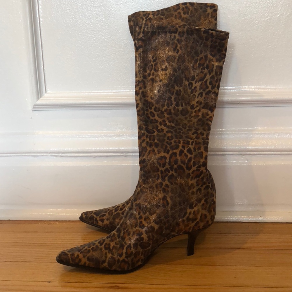 Donald Pliner Microfiber Cheetah print Booties